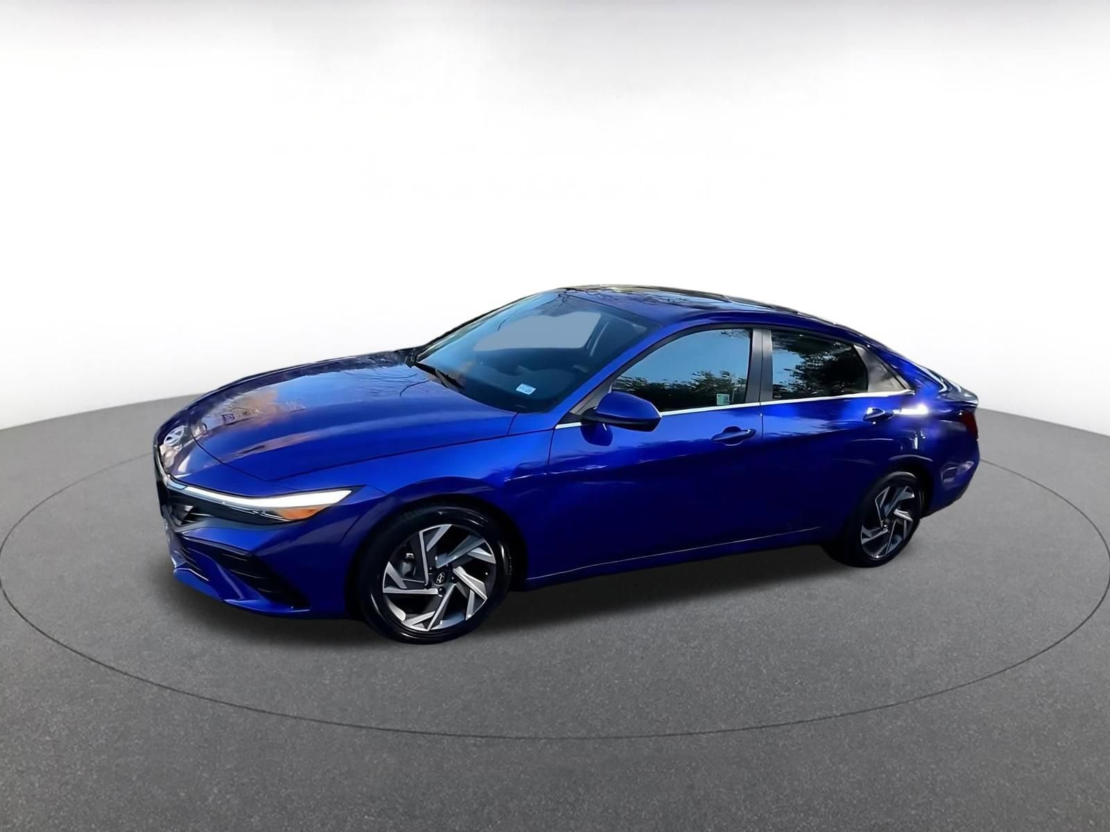 Thumbnail: 2025 Hyundai Elantra - 8