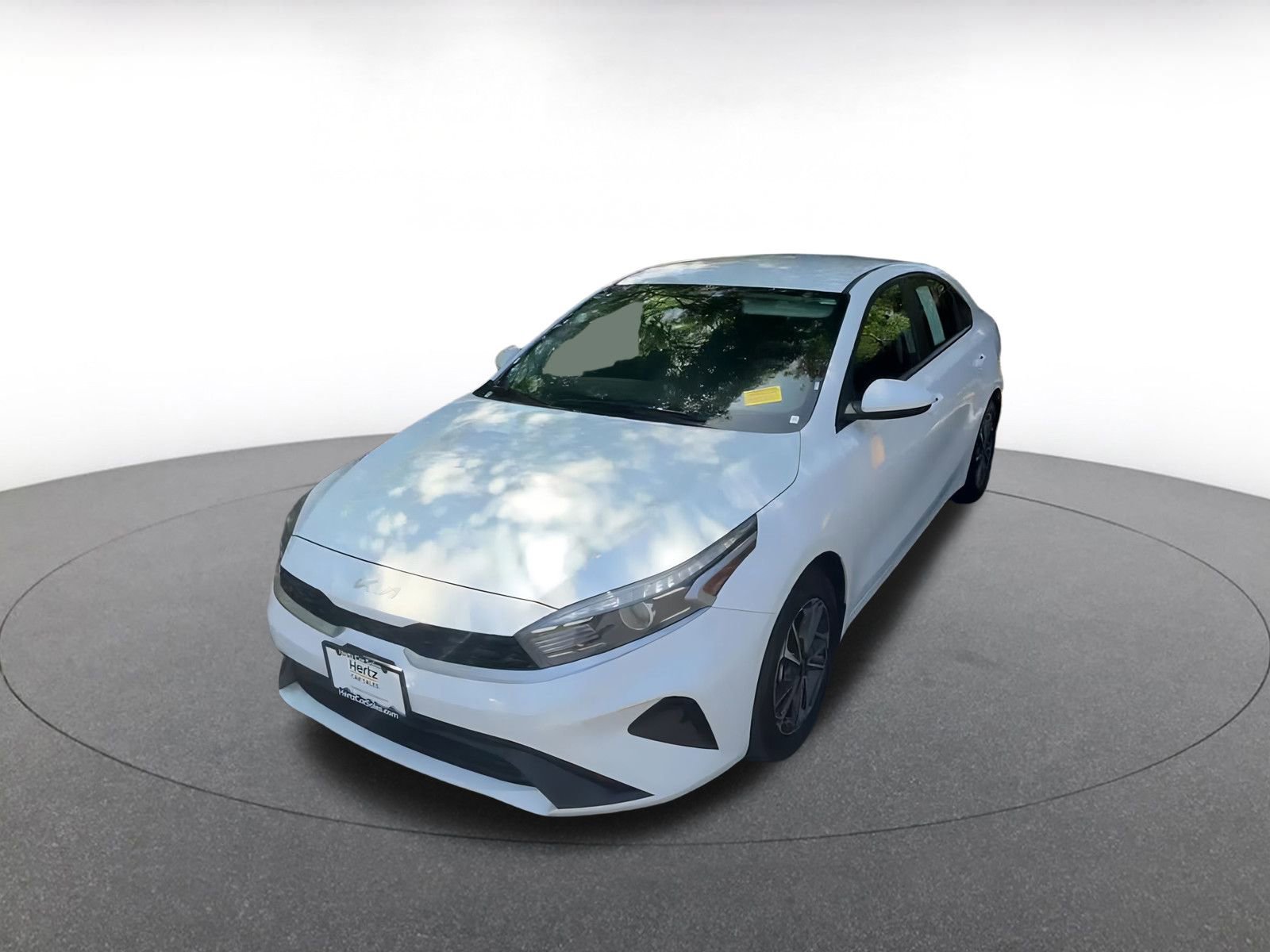 Thumbnail: 2024 Kia Forte - 5