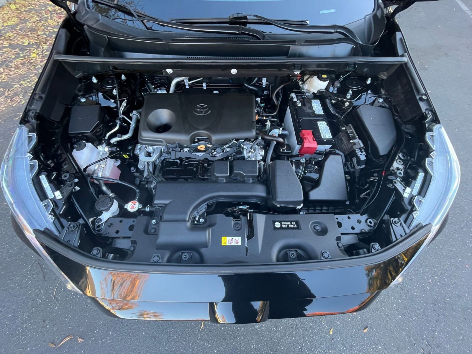 Thumbnail: 2025 Toyota RAV4 - 31