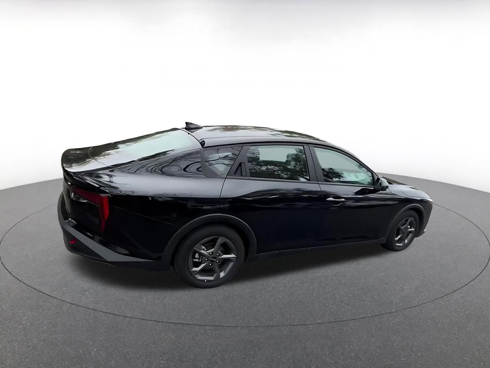 Thumbnail: 2025 Kia K4 - 15