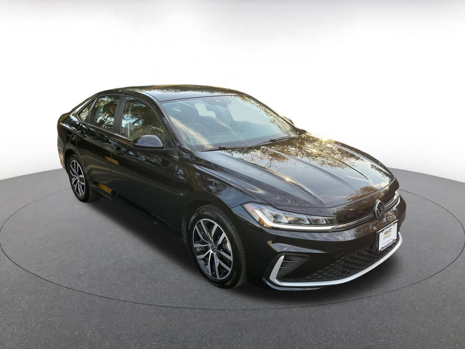 Thumbnail: 2025 Volkswagen Jetta - 1