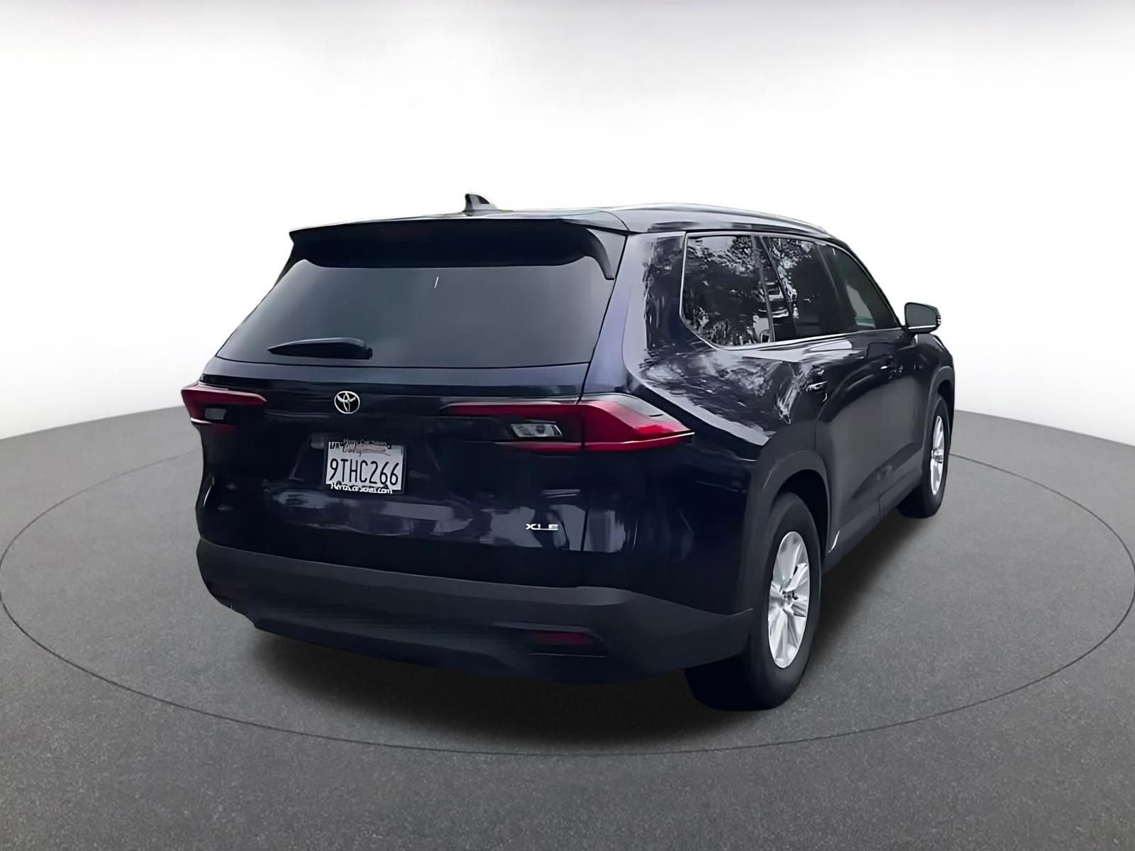 Thumbnail: 2025 Toyota Grand Highlander - 14