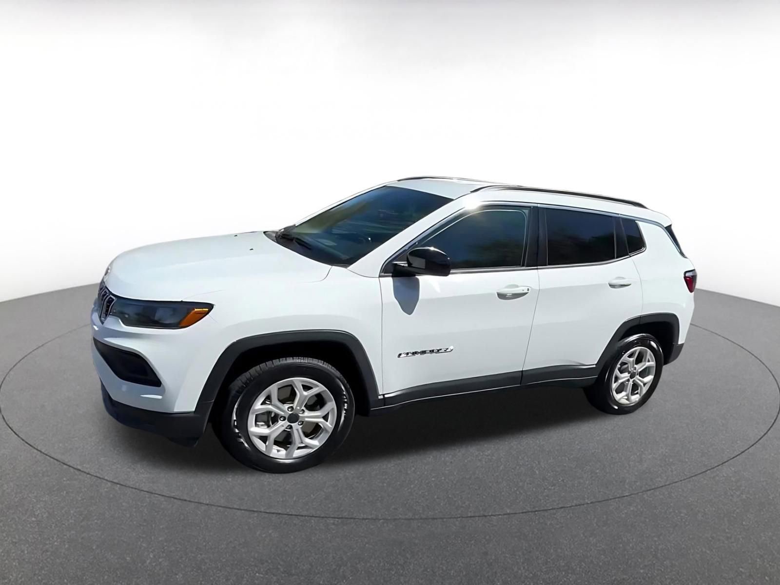 Thumbnail: 2025 Jeep Compass - 9