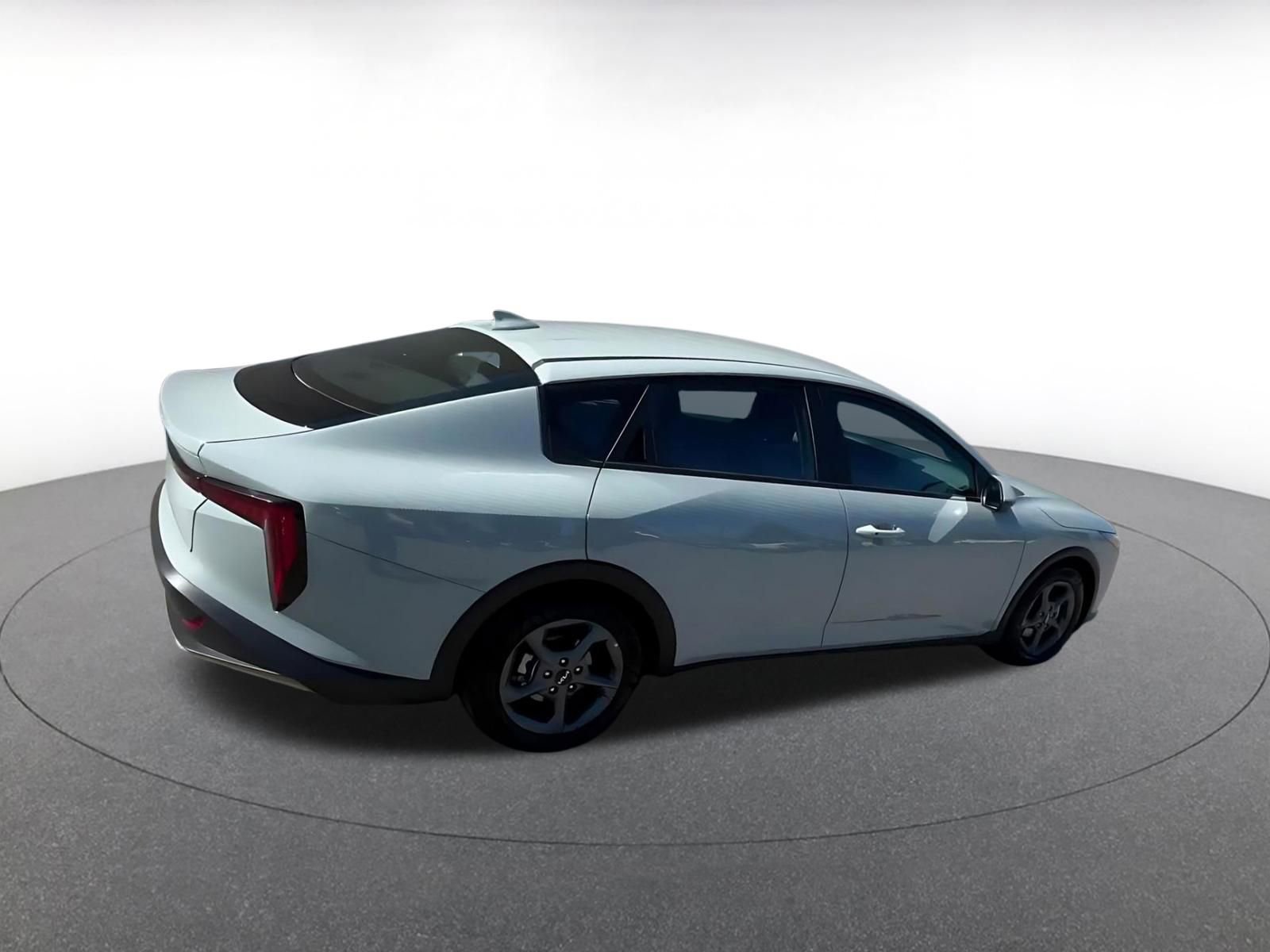 Thumbnail: 2025 Kia K4 - 15