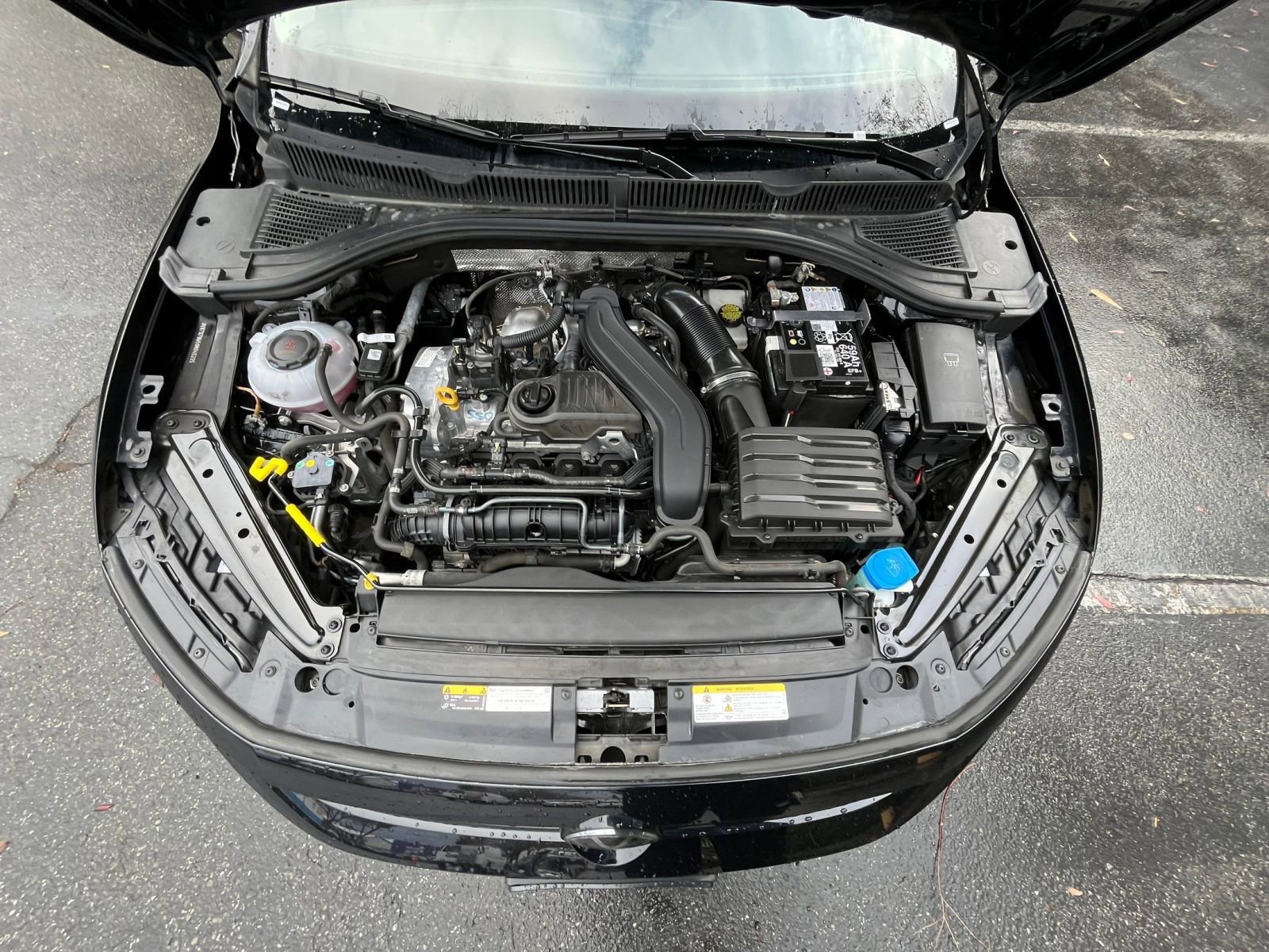 Thumbnail: 2025 Volkswagen Jetta - 33