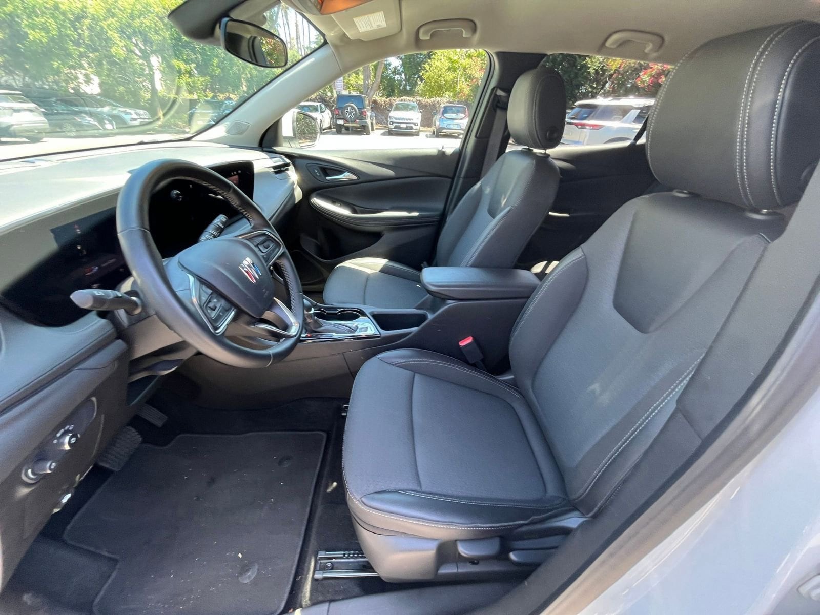 Thumbnail: 2025 Buick Encore GX - 25
