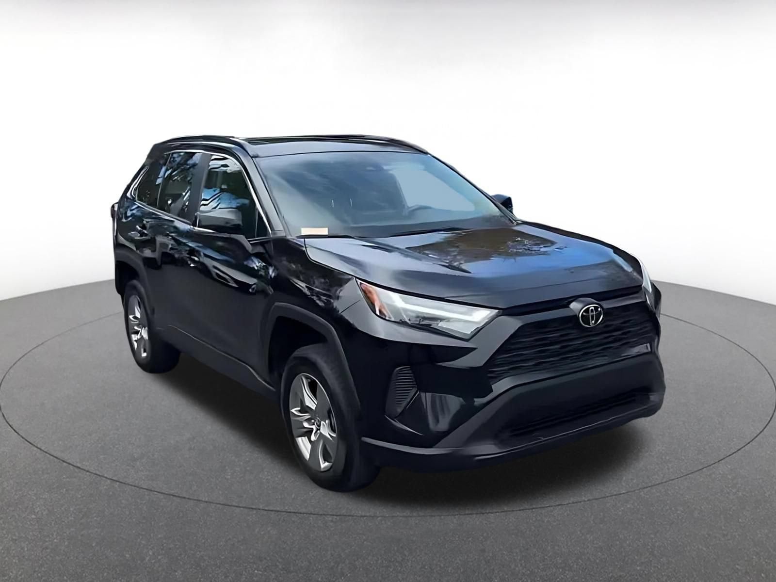 Thumbnail: 2024 Toyota RAV4 - 3