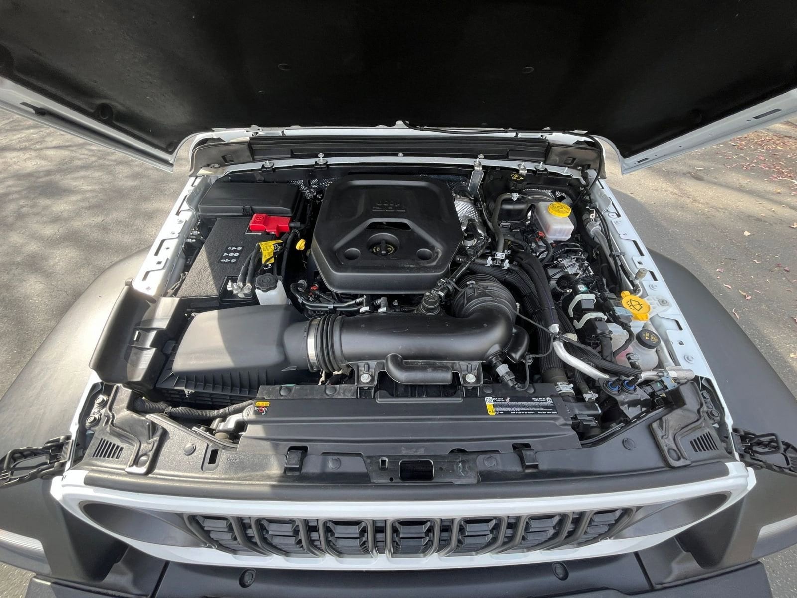 Thumbnail: 2025 Jeep Wrangler - 31