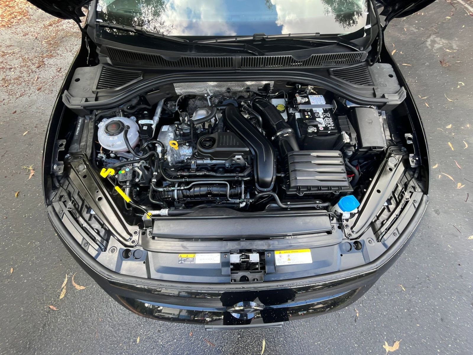 Thumbnail: 2025 Volkswagen Jetta - 31