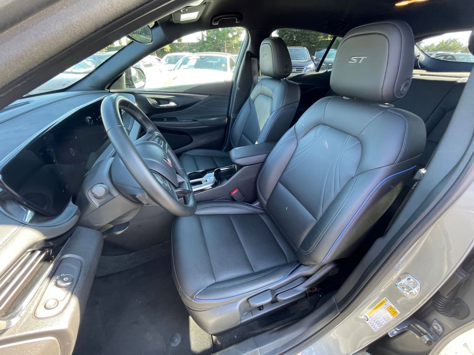 Thumbnail: 2025 Buick Envista - 35