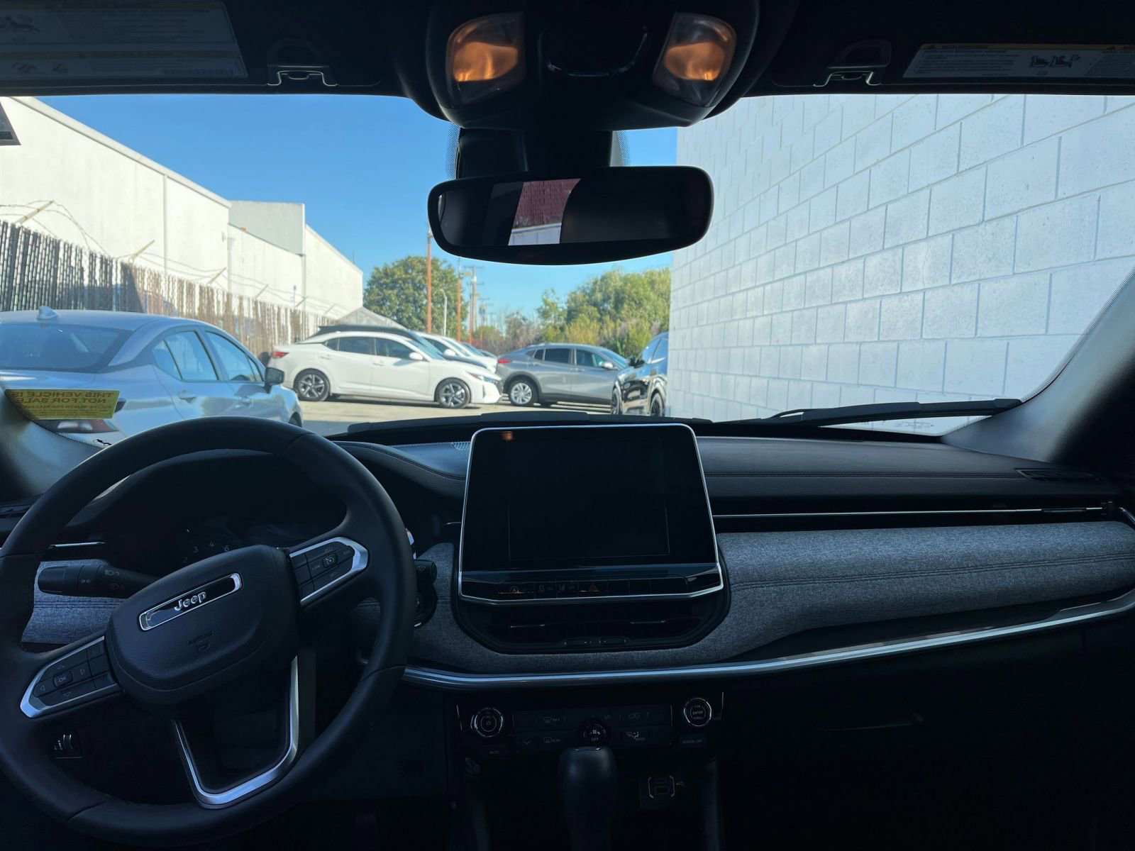 Thumbnail: 2025 Jeep Compass - 32