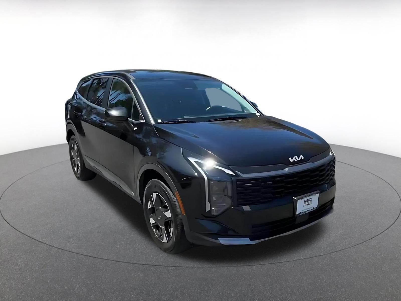 Thumbnail: 2026 Kia Sportage - 3