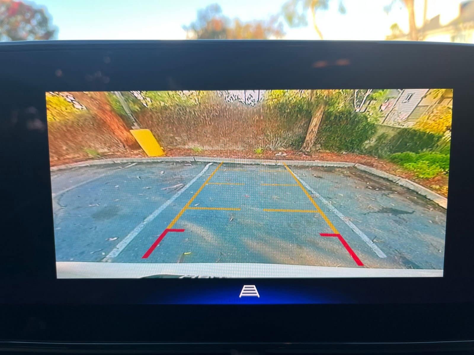 Thumbnail: 2025 Chevrolet Trax - 17