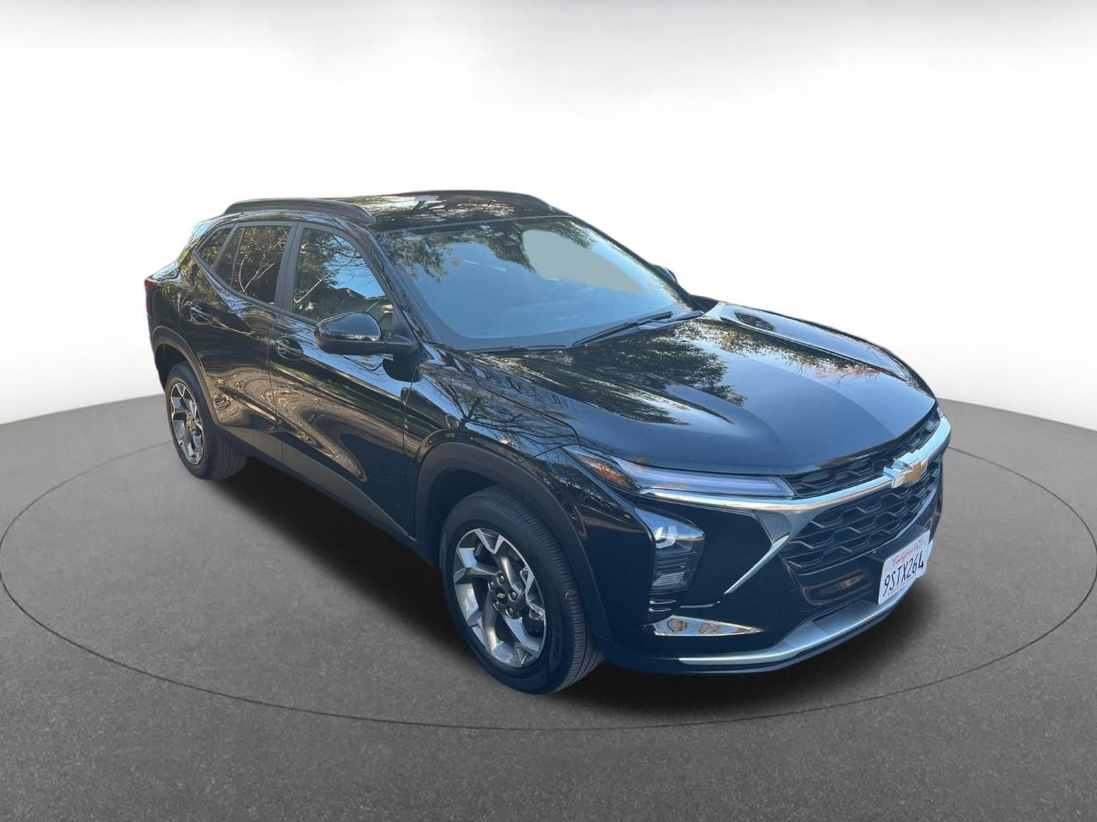 Thumbnail: 2025 Chevrolet Trax - 1