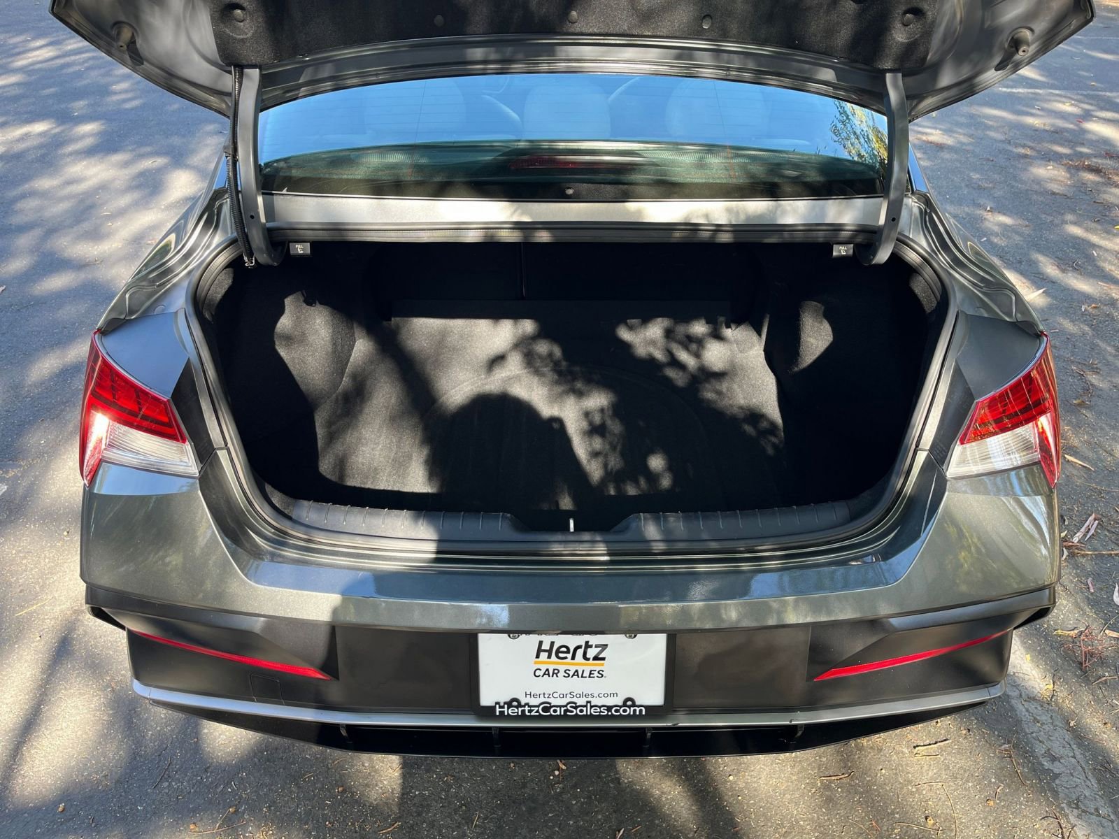 Thumbnail: 2025 Hyundai Elantra - 30