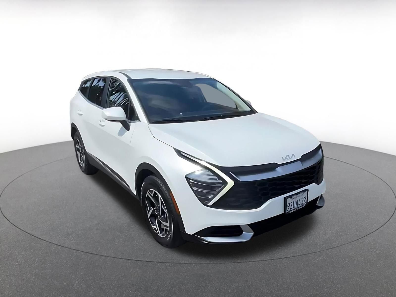 Thumbnail: 2025 Kia Sportage - 3