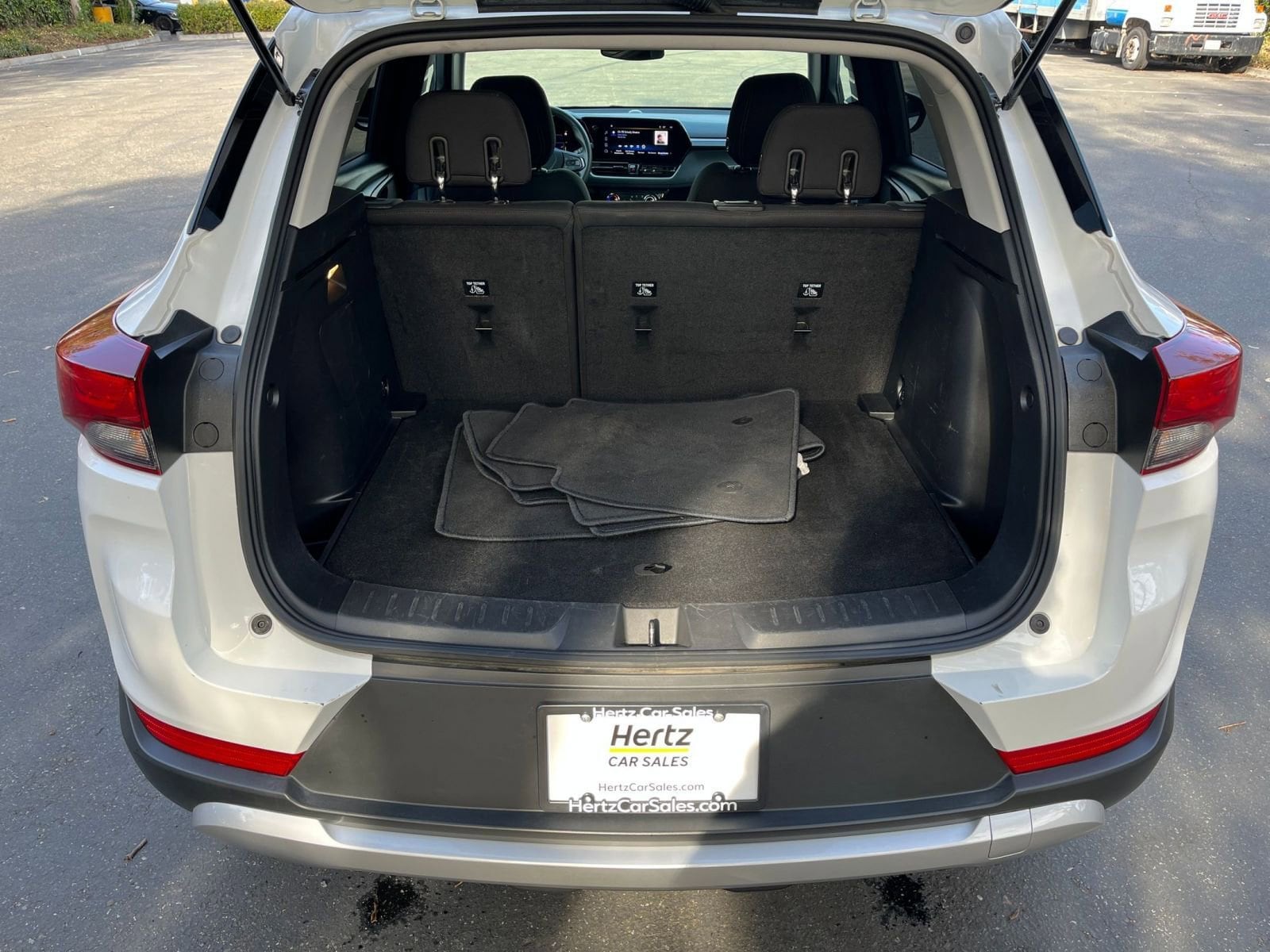 Thumbnail: 2025 Chevrolet TrailBlazer - 29