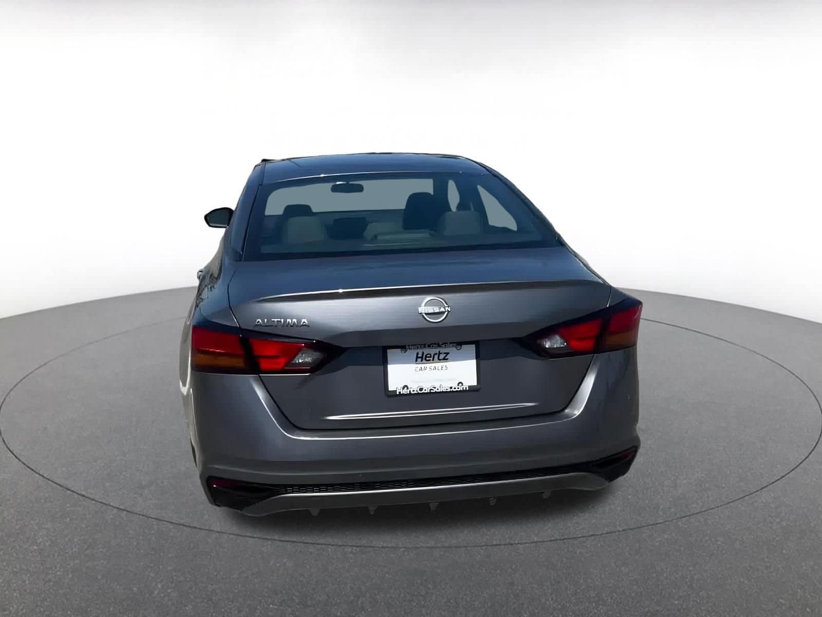 Thumbnail: 2024 Nissan Altima - 10