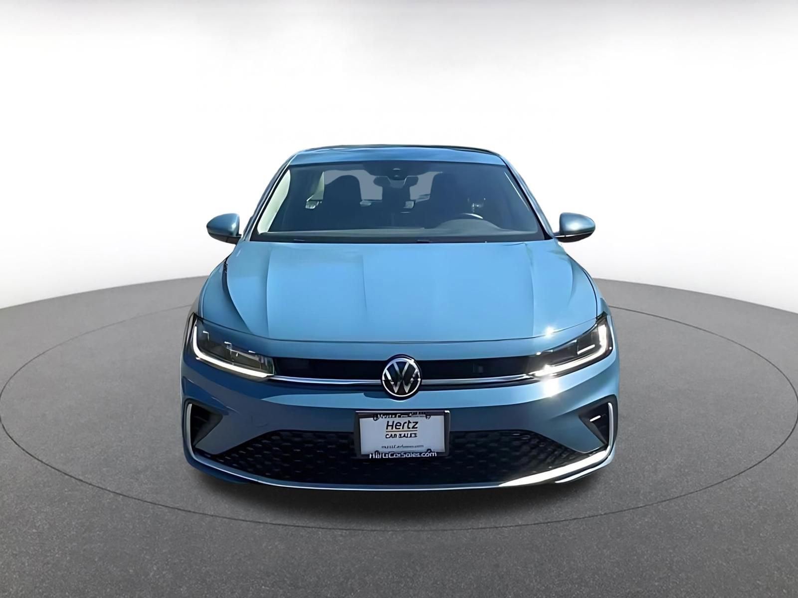 Thumbnail: 2025 Volkswagen Jetta - 4