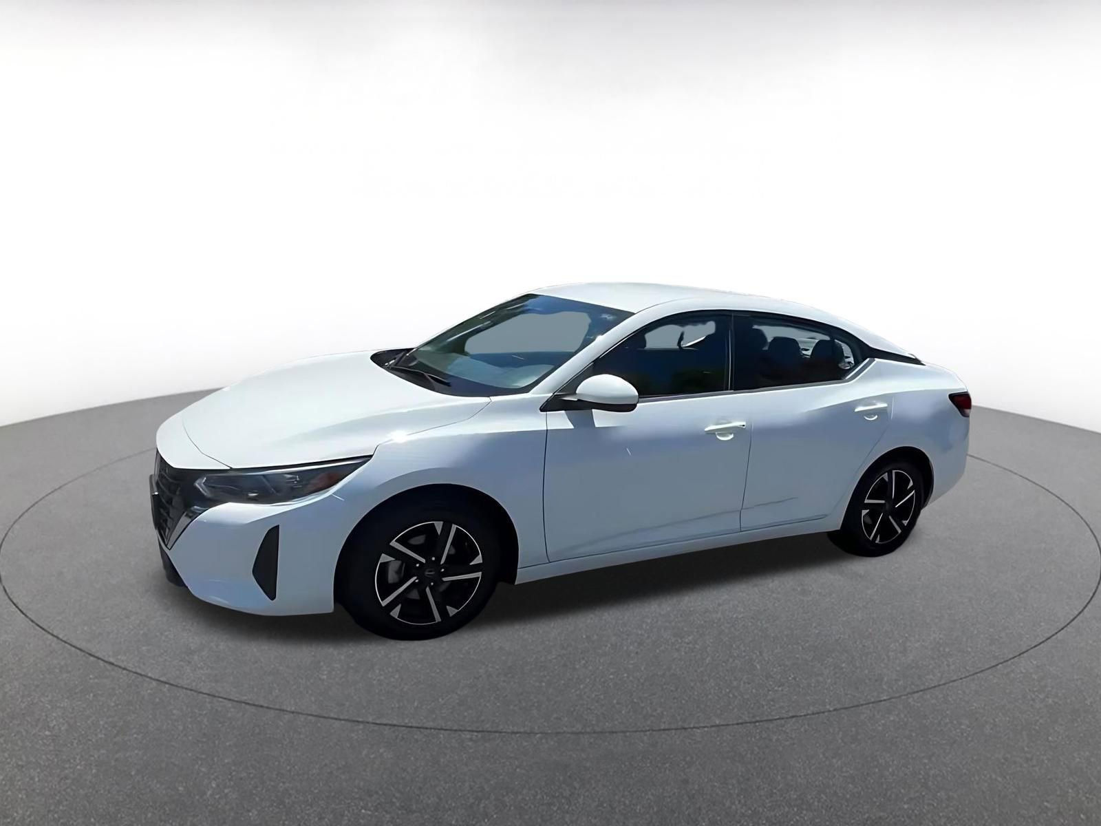 Thumbnail: 2025 Nissan Sentra - 10