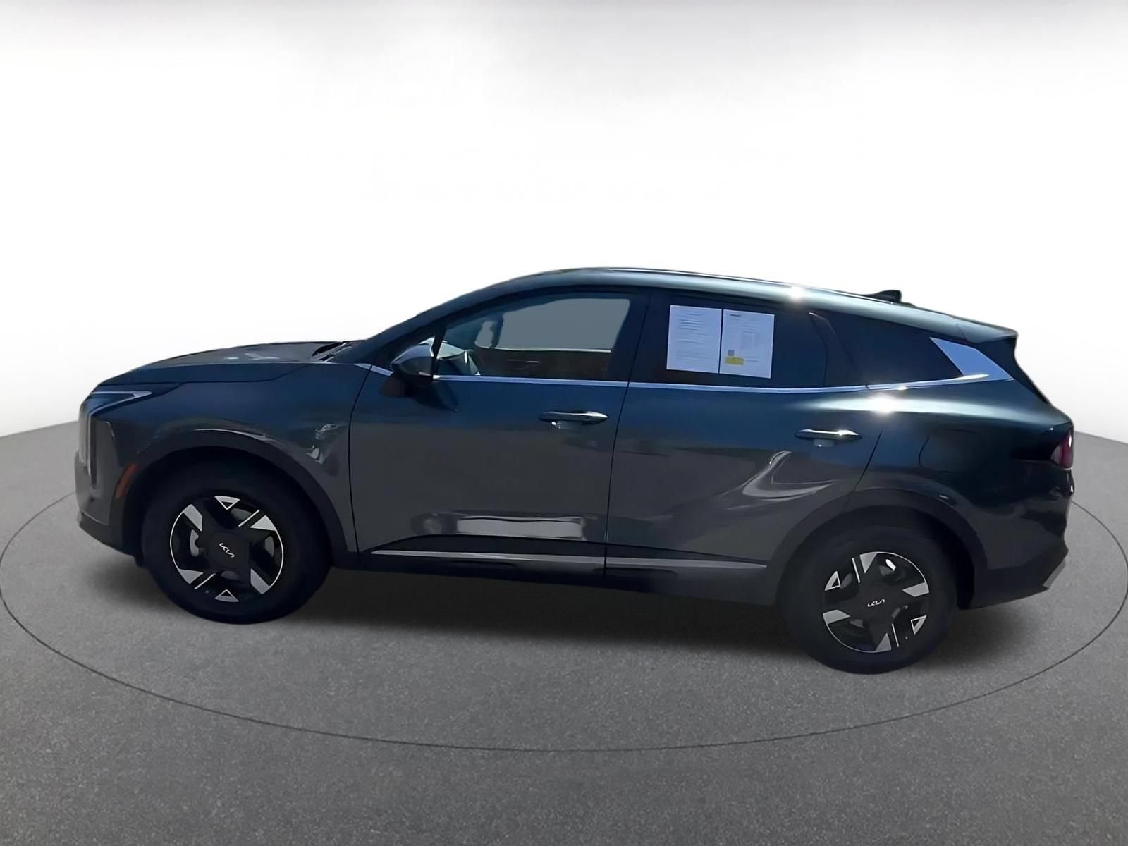 Thumbnail: 2026 Kia Sportage - 9