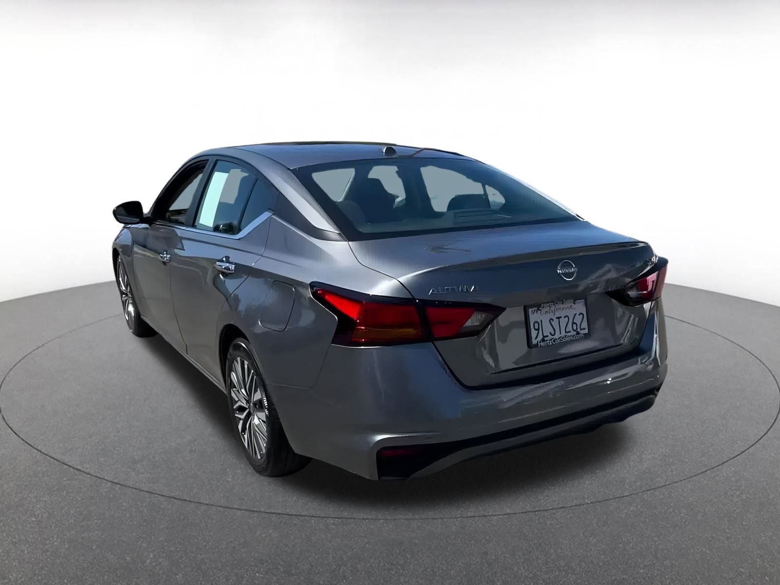 Thumbnail: 2024 Nissan Altima - 9