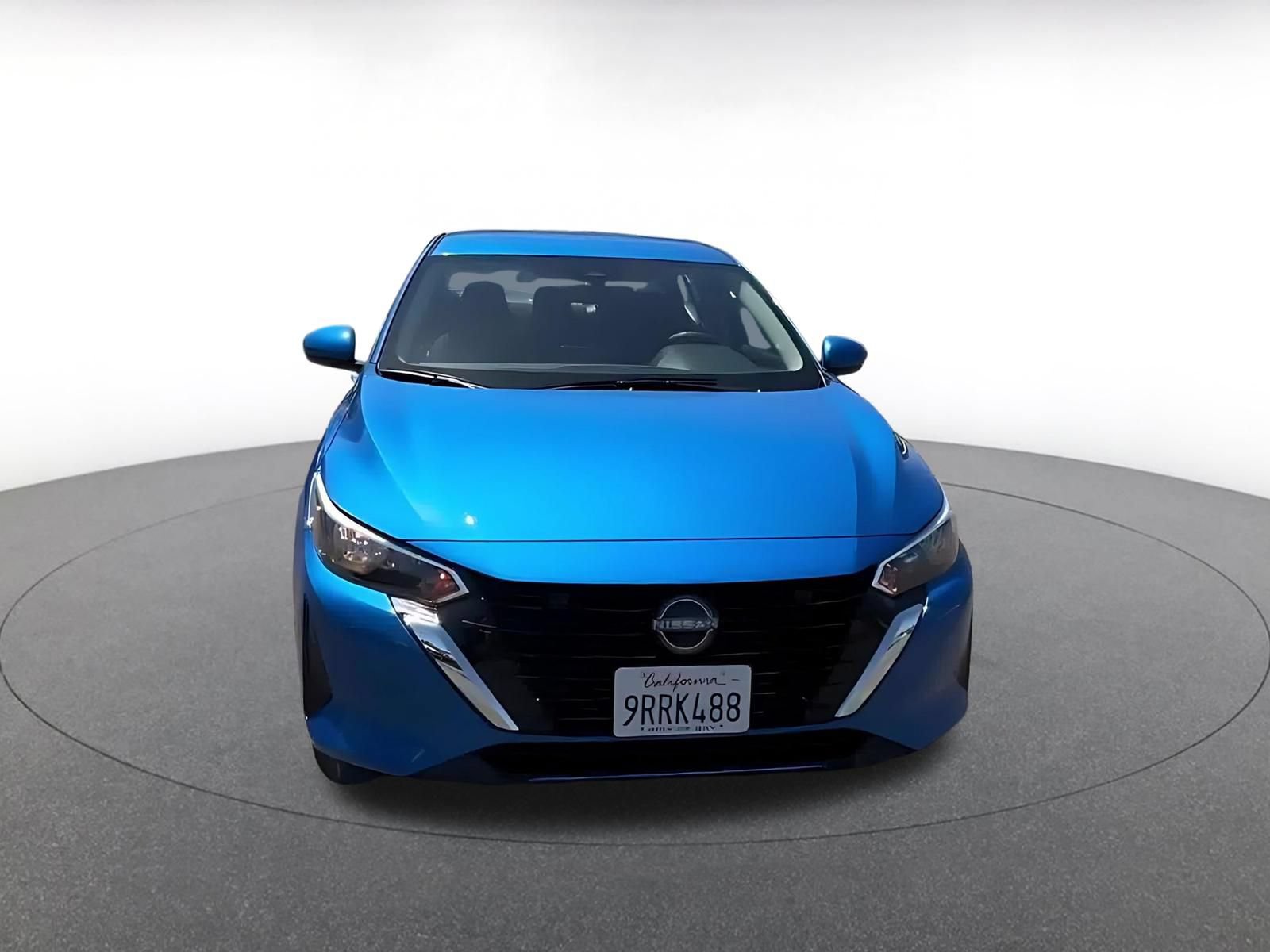 Thumbnail: 2025 Nissan Sentra - 3