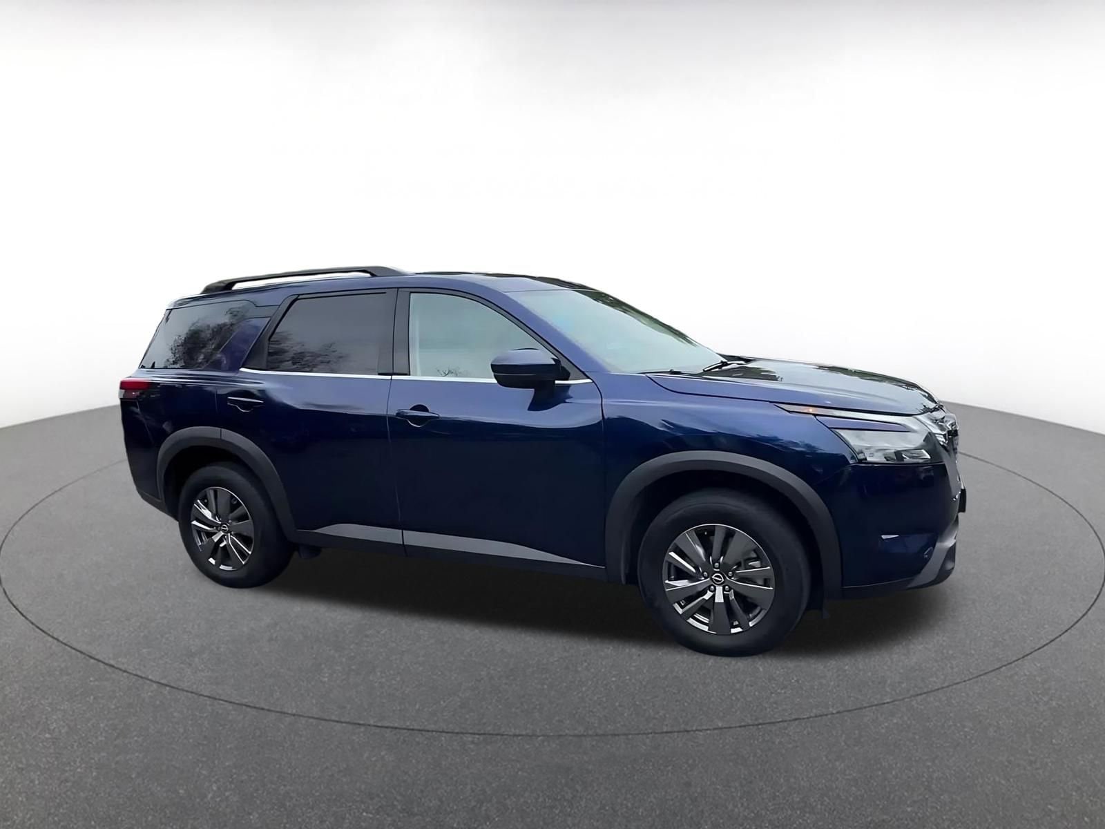 Thumbnail: 2025 Nissan Pathfinder - 2