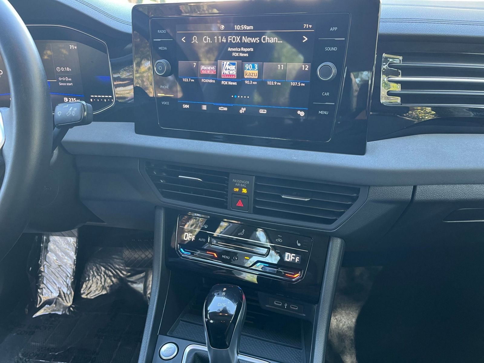 Thumbnail: 2025 Volkswagen Jetta - 18