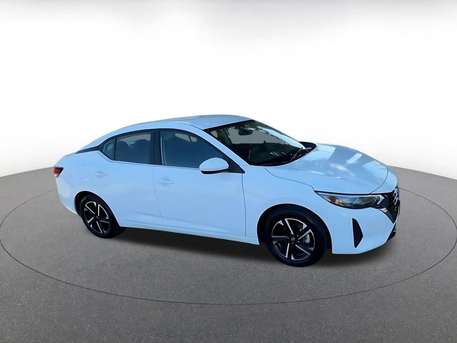 Thumbnail: 2025 Nissan Sentra - 2