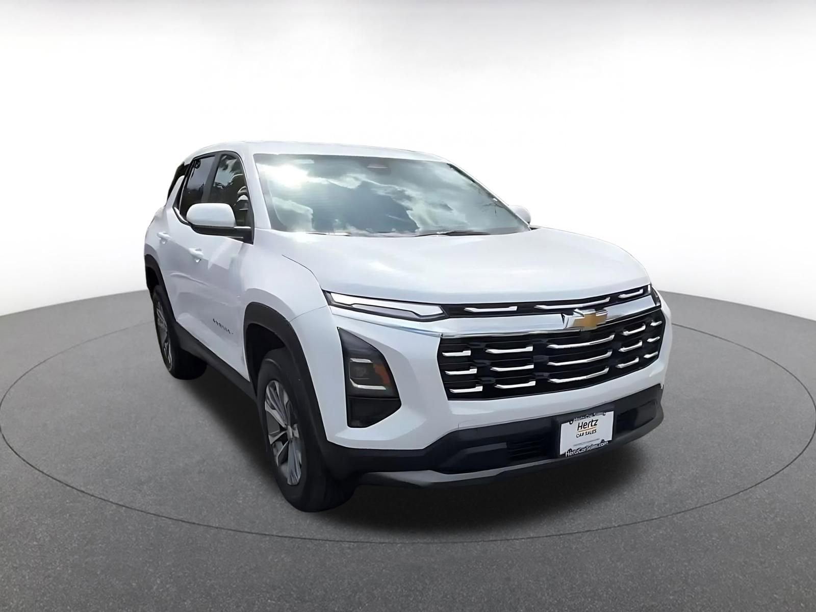 Thumbnail: 2025 Chevrolet Equinox - 3