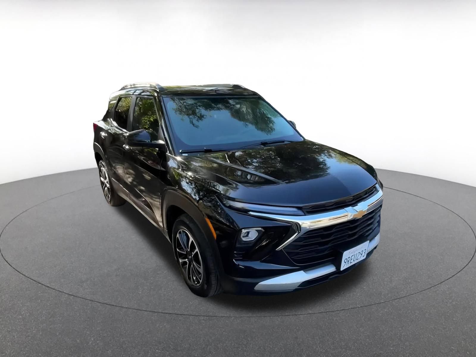 Thumbnail: 2025 Chevrolet TrailBlazer - 3