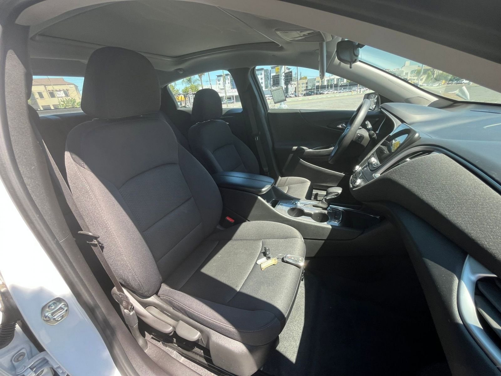Thumbnail: 2024 Chevrolet Malibu - 31