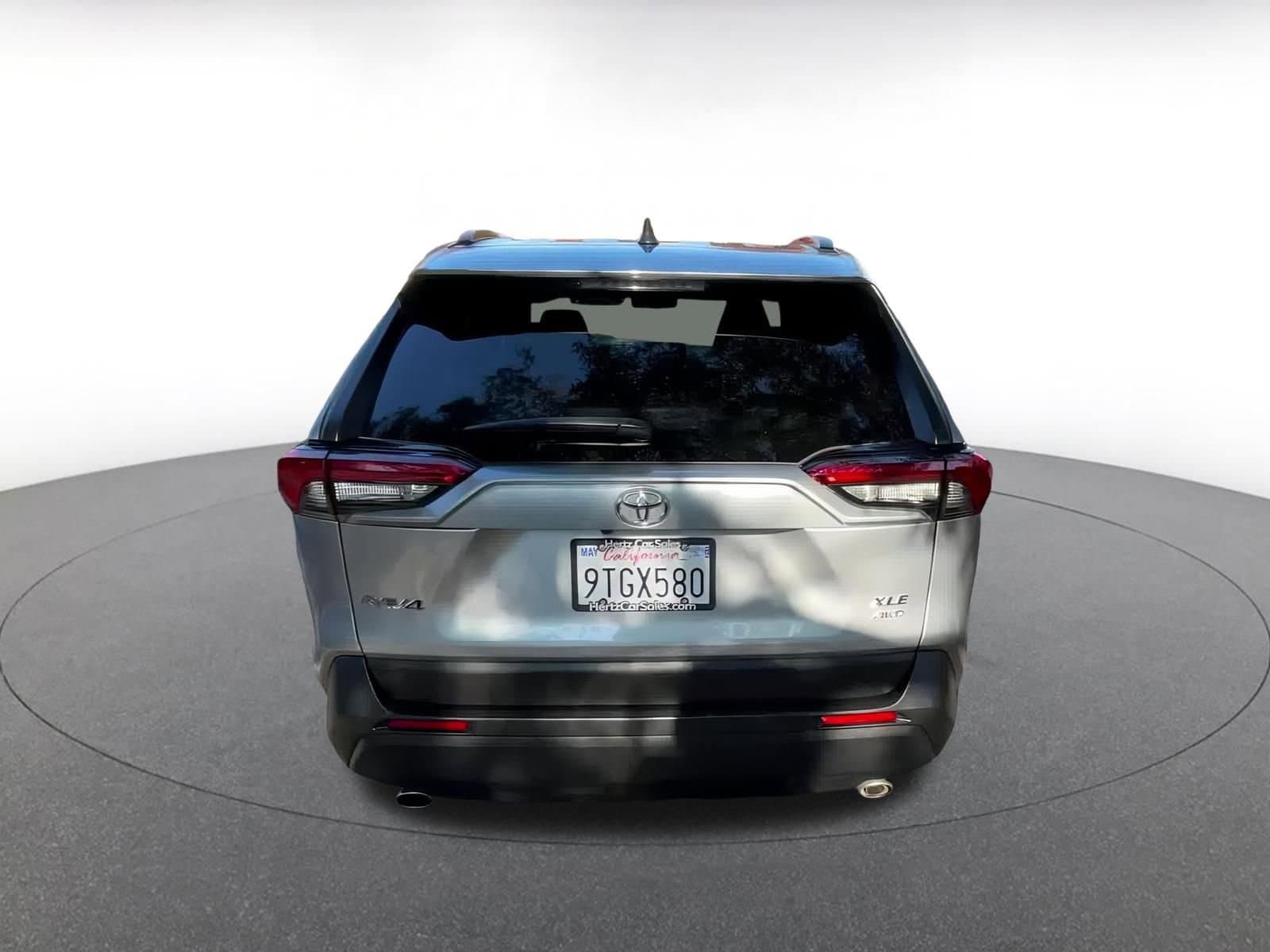 Thumbnail: 2025 Toyota RAV4 - 12