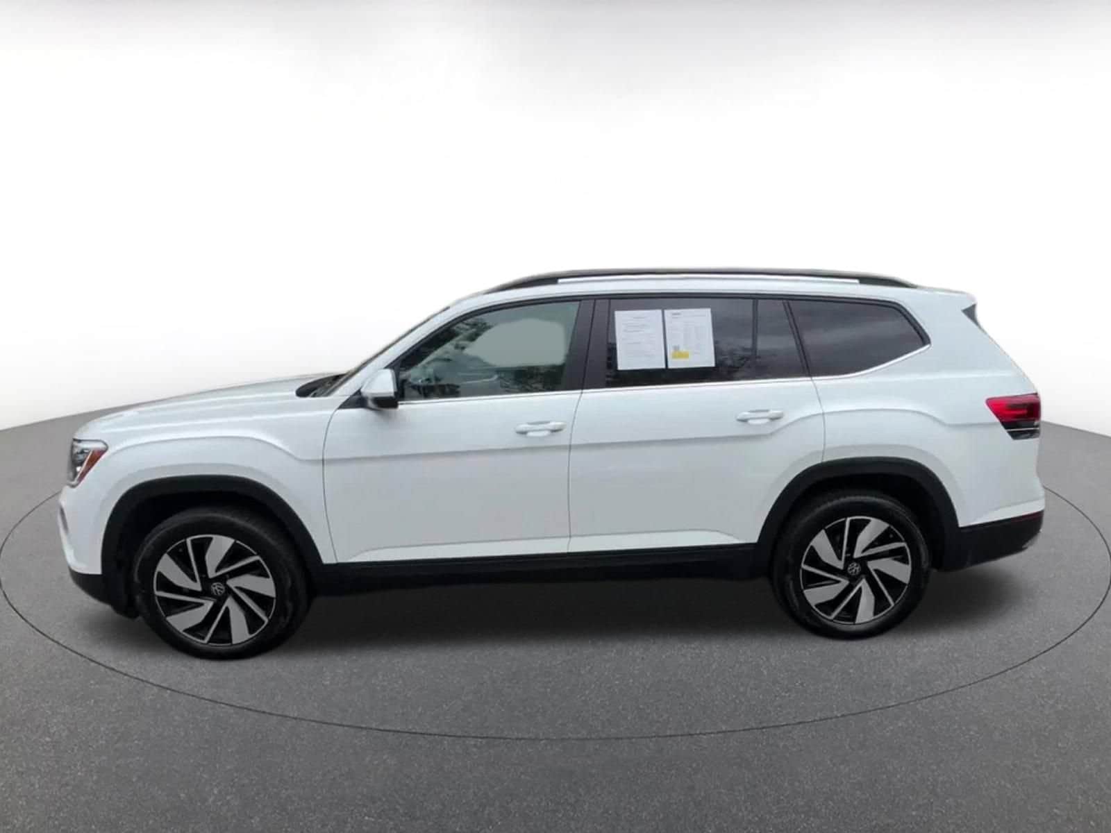Thumbnail: 2026 Volkswagen Atlas - 9