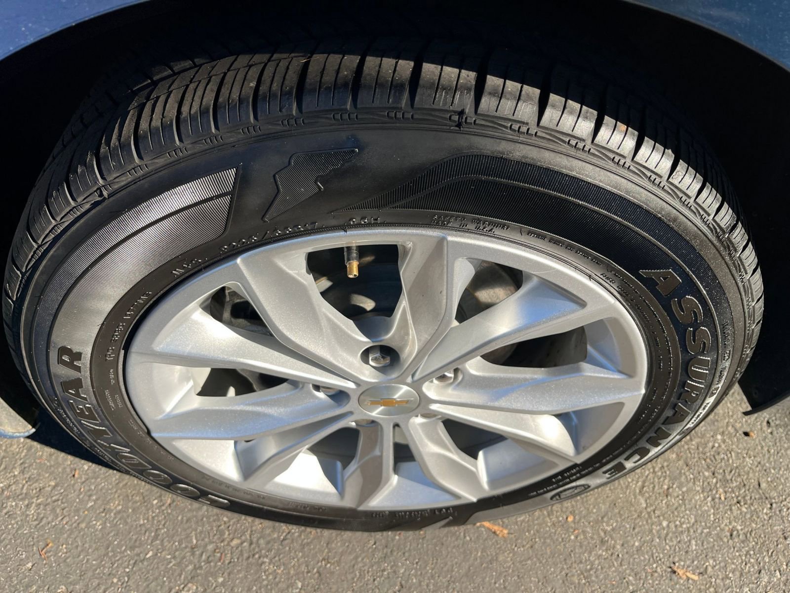 Thumbnail: 2024 Chevrolet Malibu - 30