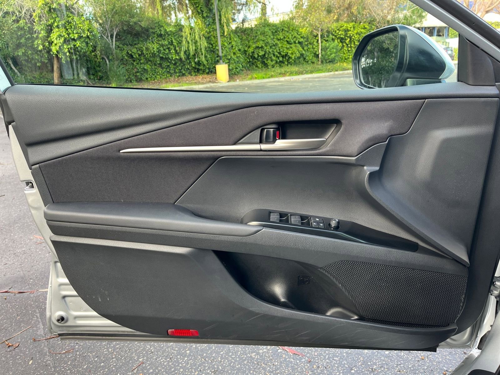 Thumbnail: 2025 Toyota Camry - 20