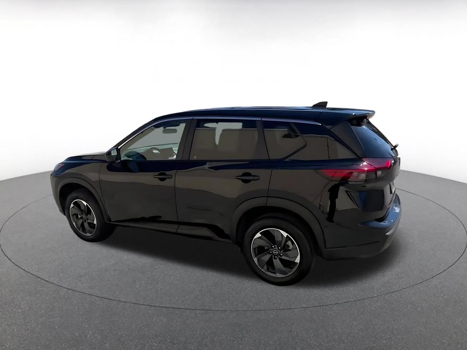 Thumbnail: 2025 Nissan Rogue - 8