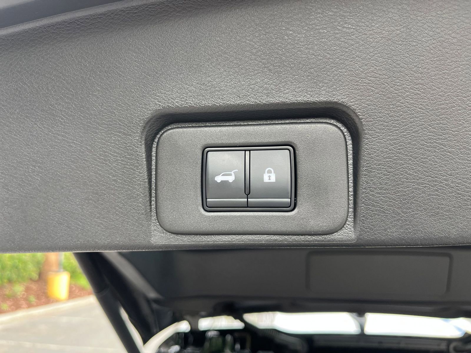 Thumbnail: 2025 Nissan Rogue - 23