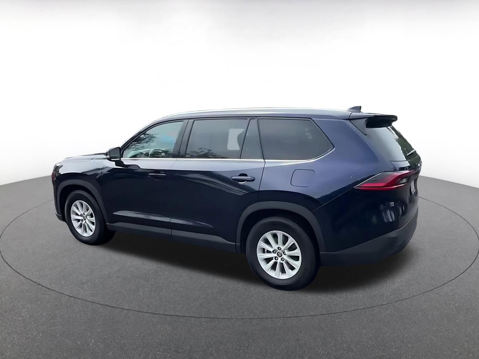 Thumbnail: 2025 Toyota Grand Highlander - 10