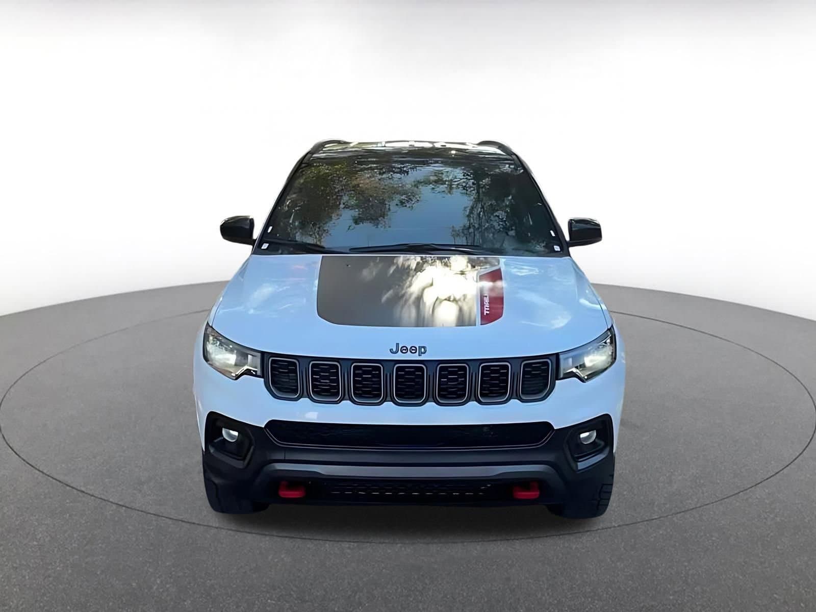Thumbnail: 2025 Jeep Compass - 11