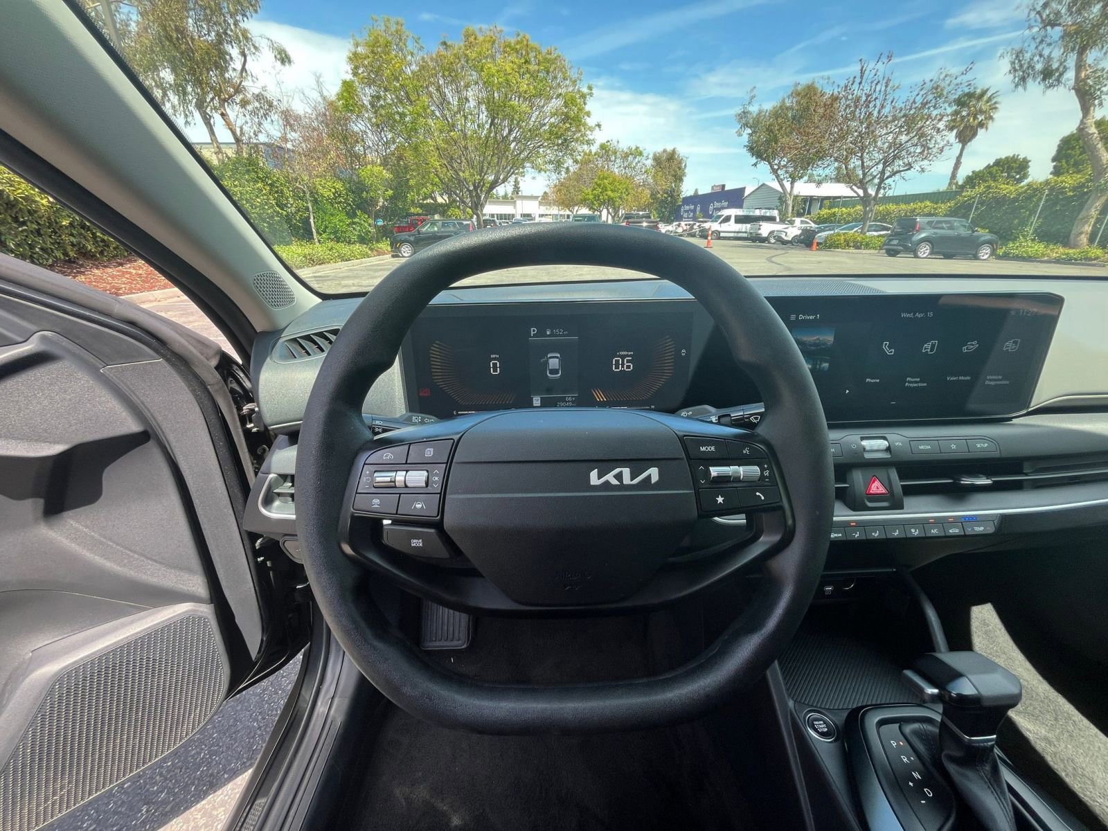 Thumbnail: 2025 Kia K4 - 32