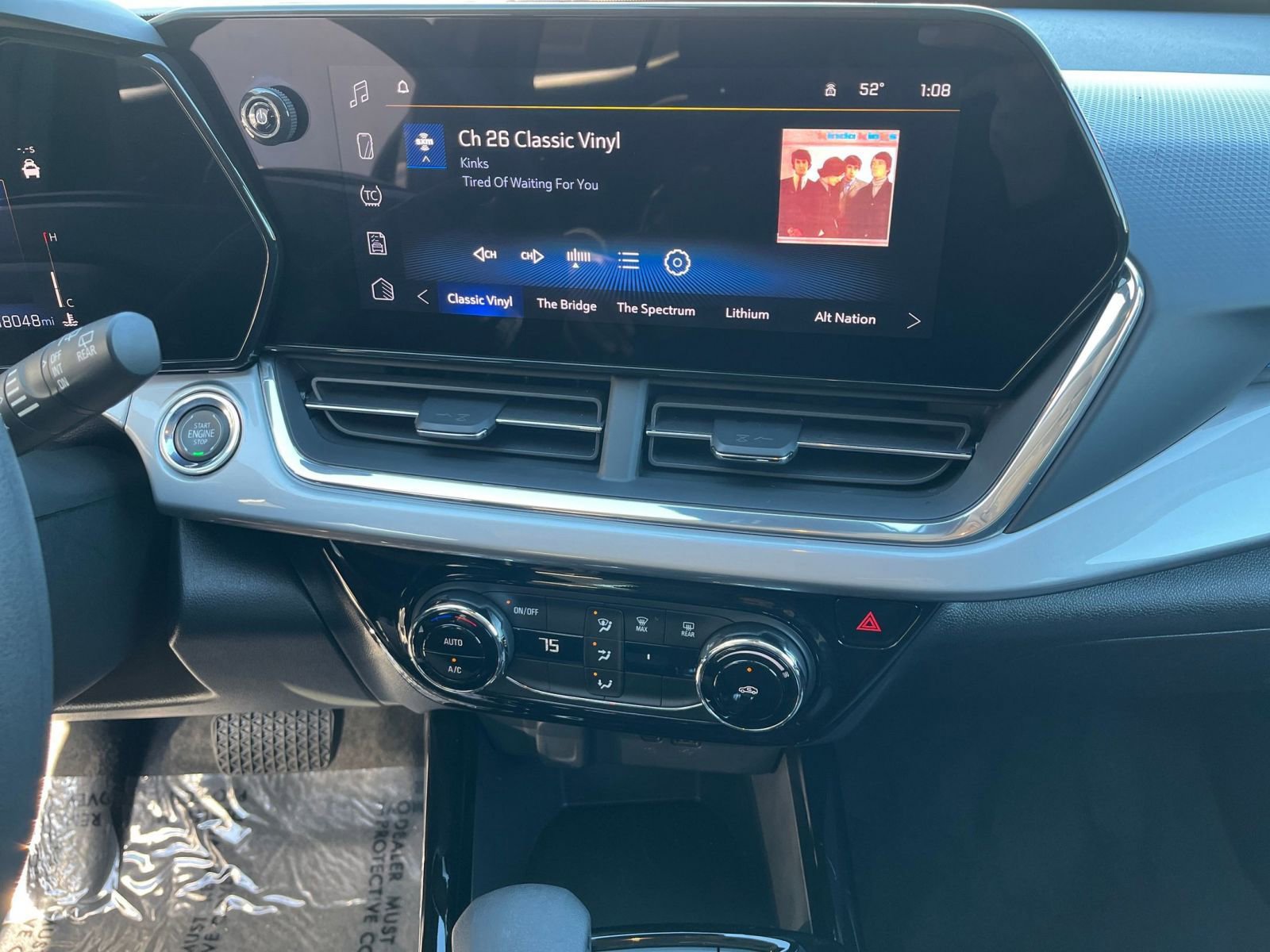 Thumbnail: 2025 Chevrolet Trax - 18