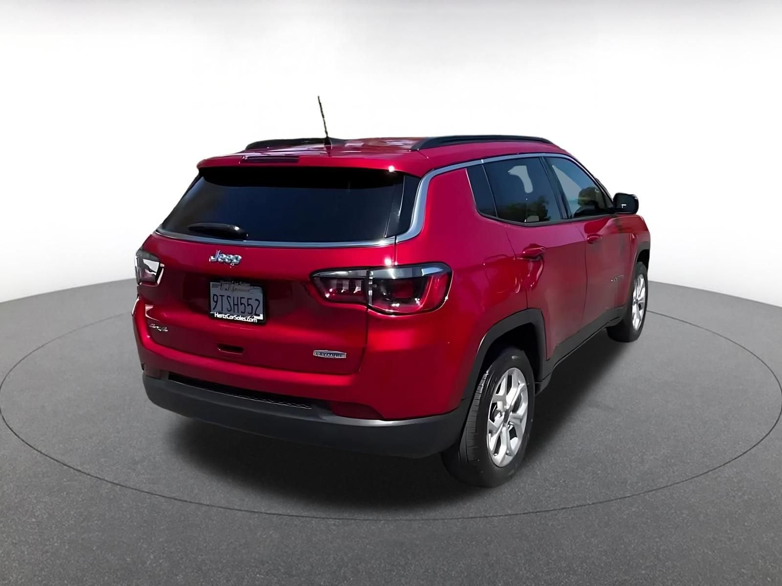 Thumbnail: 2025 Jeep Compass - 14
