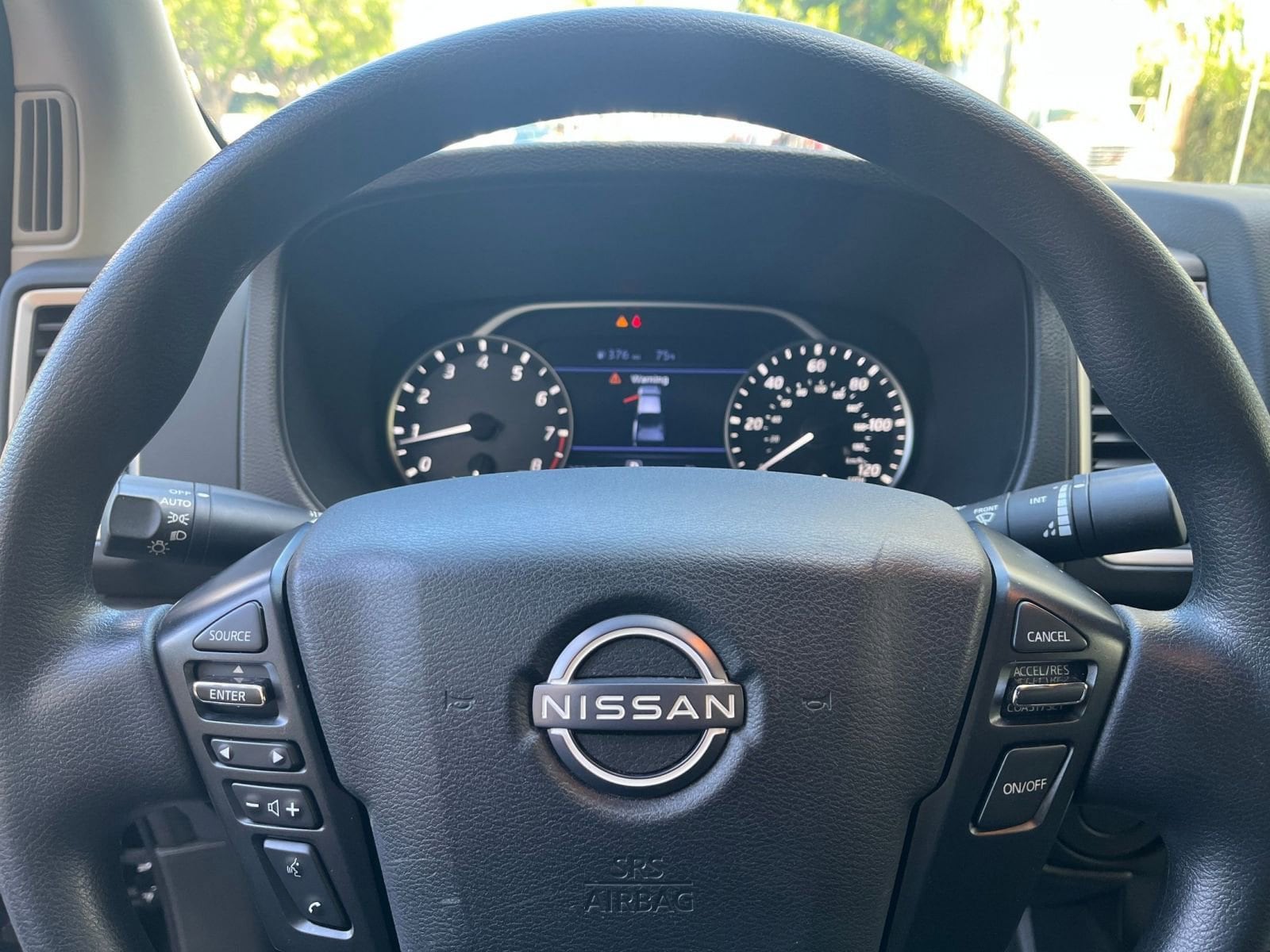 Thumbnail: 2024 Nissan Frontier - 27