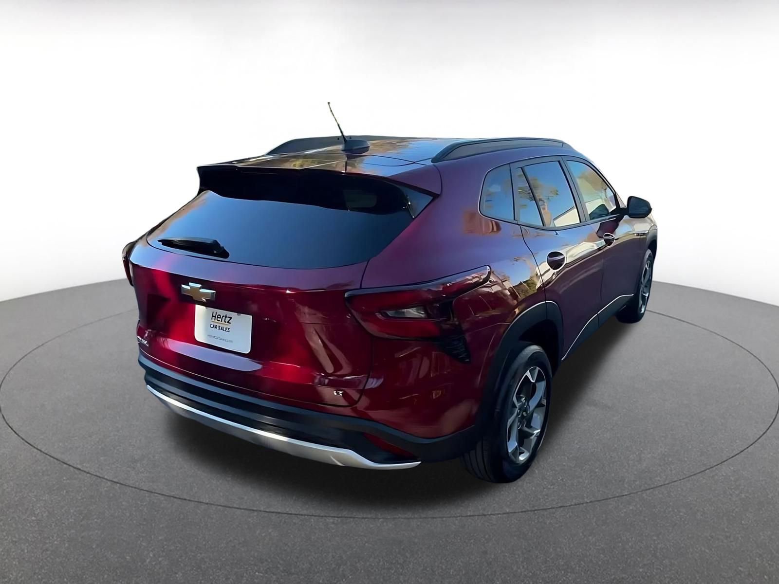 Thumbnail: 2025 Chevrolet Trax - 14