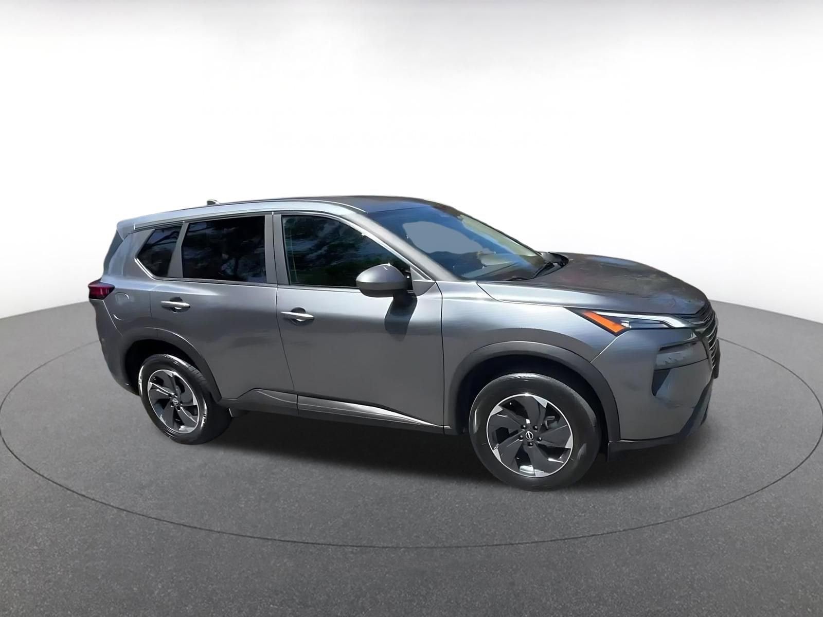 Thumbnail: 2025 Nissan Rogue - 2
