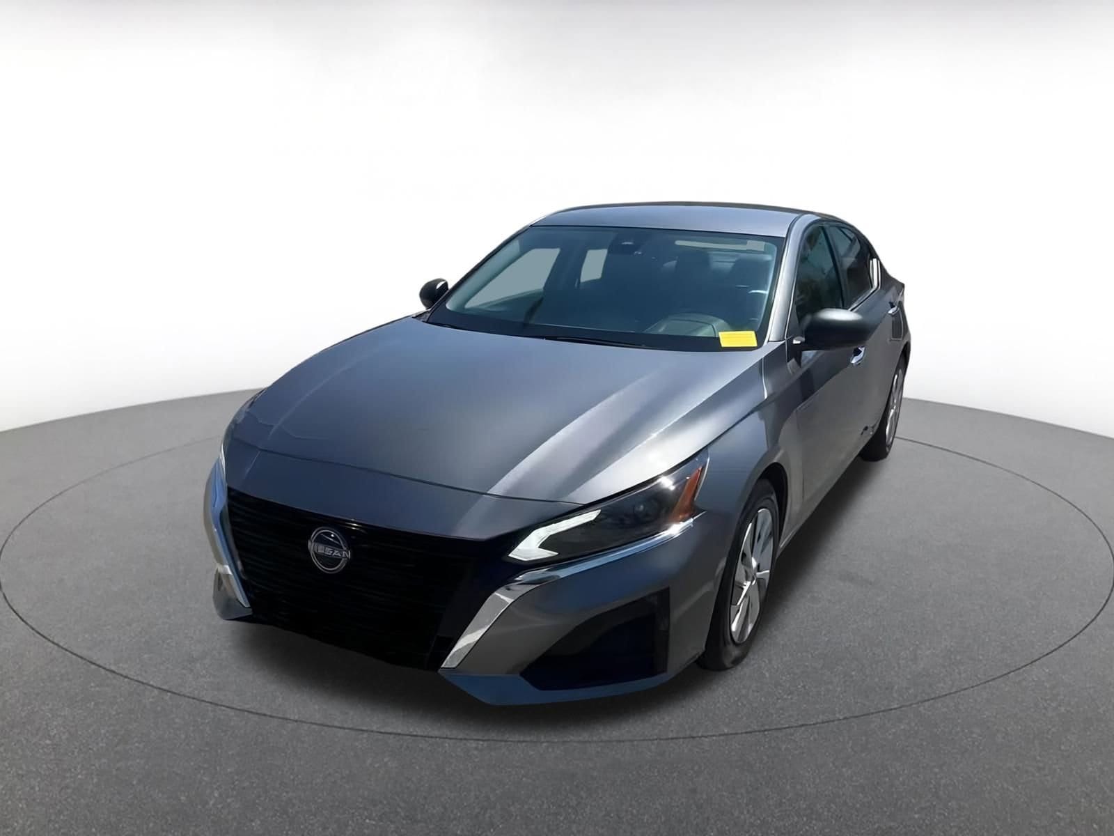 Thumbnail: 2024 Nissan Altima - 5