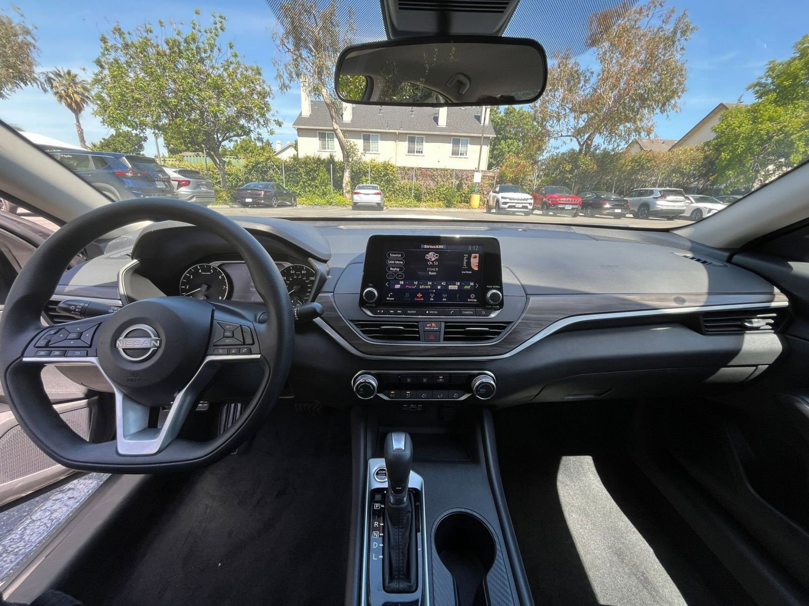 Thumbnail: 2025 Nissan Altima - 33
