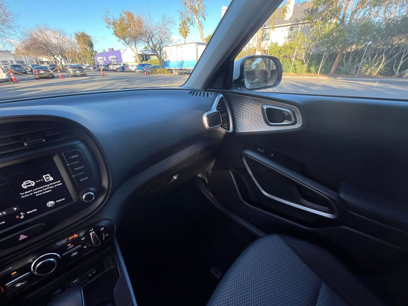 Thumbnail: 2025 Kia Soul - 33